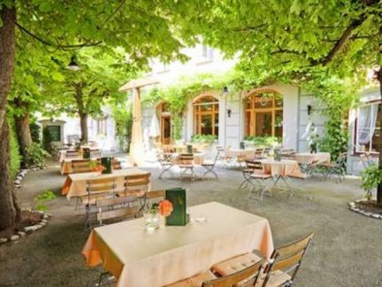 Фото: Hotel und Restaurant  Hirsch